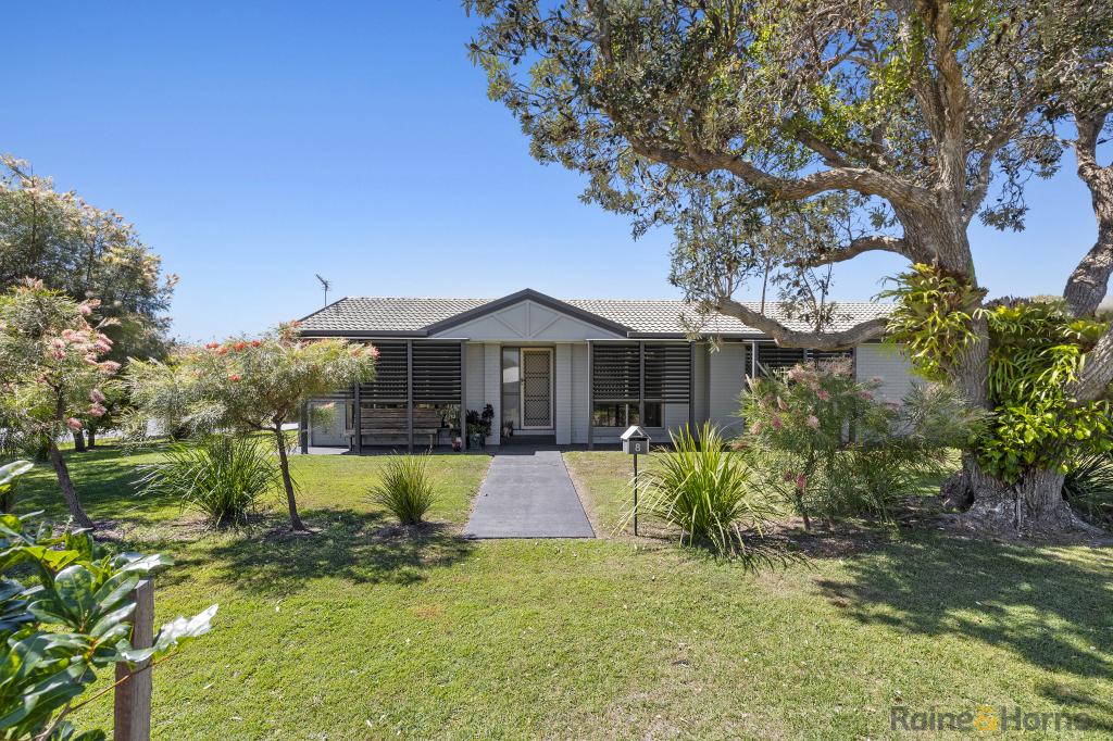 8 Victoria Ave, Pottsville, NSW 2489
