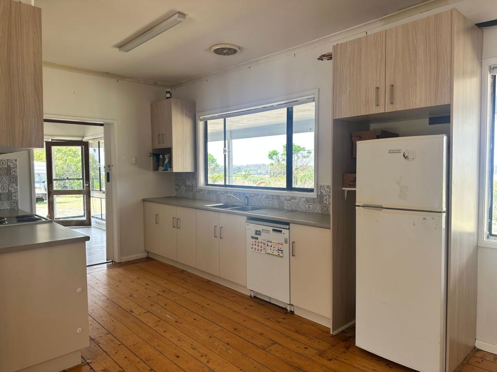 24 Woodman Rd, Lethbridge, VIC 3332