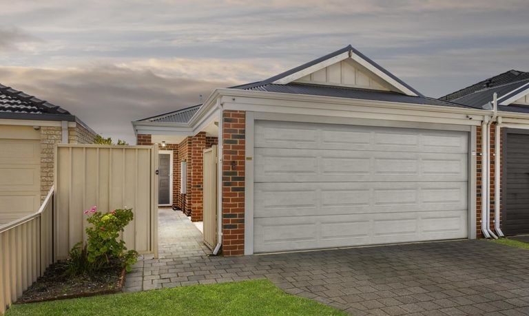 2/31 Lakey St, Southern River, WA 6110