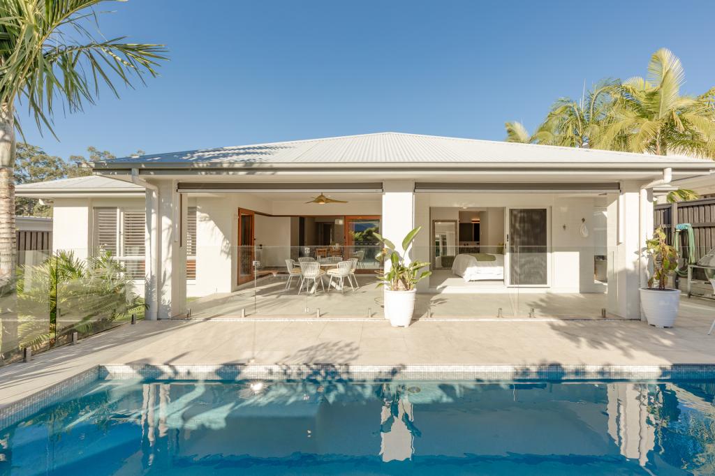 17 Rani Cct, Noosaville, QLD 4566