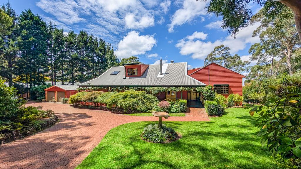 88 Genevieve Rd, Bullaburra, NSW 2784