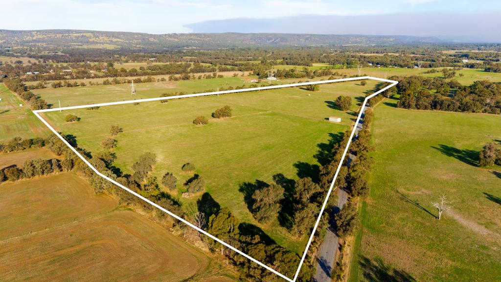 467 Lightbody Rd, Mardella, WA 6125