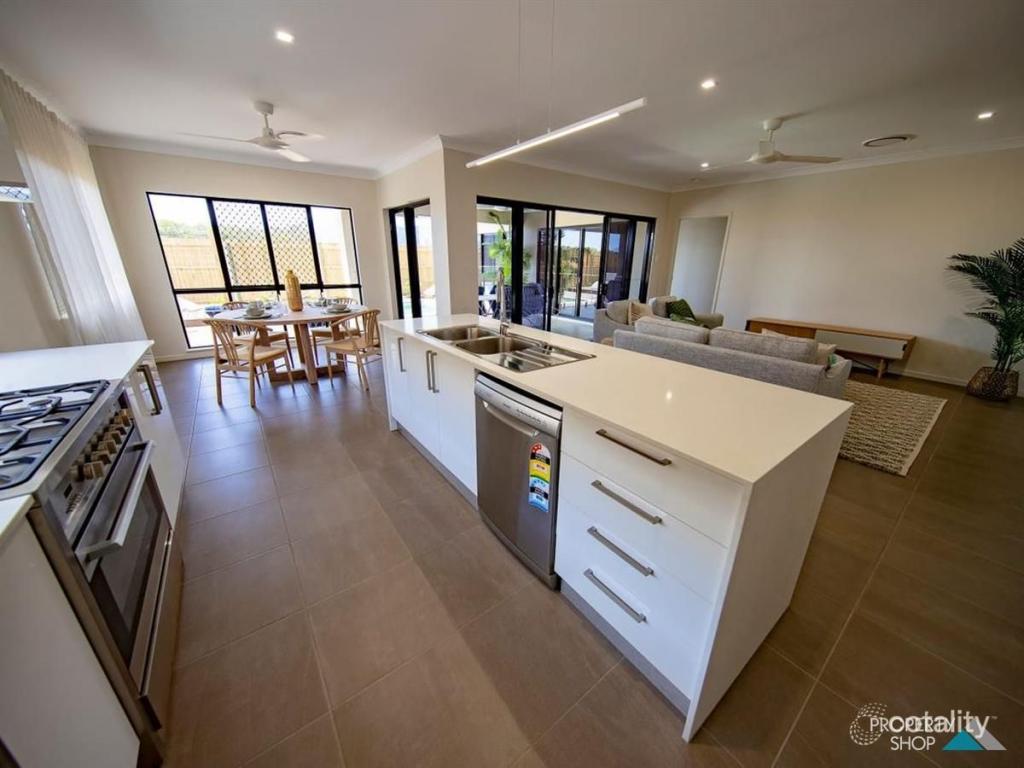 10 Charringa Link, Smithfield, QLD 4878