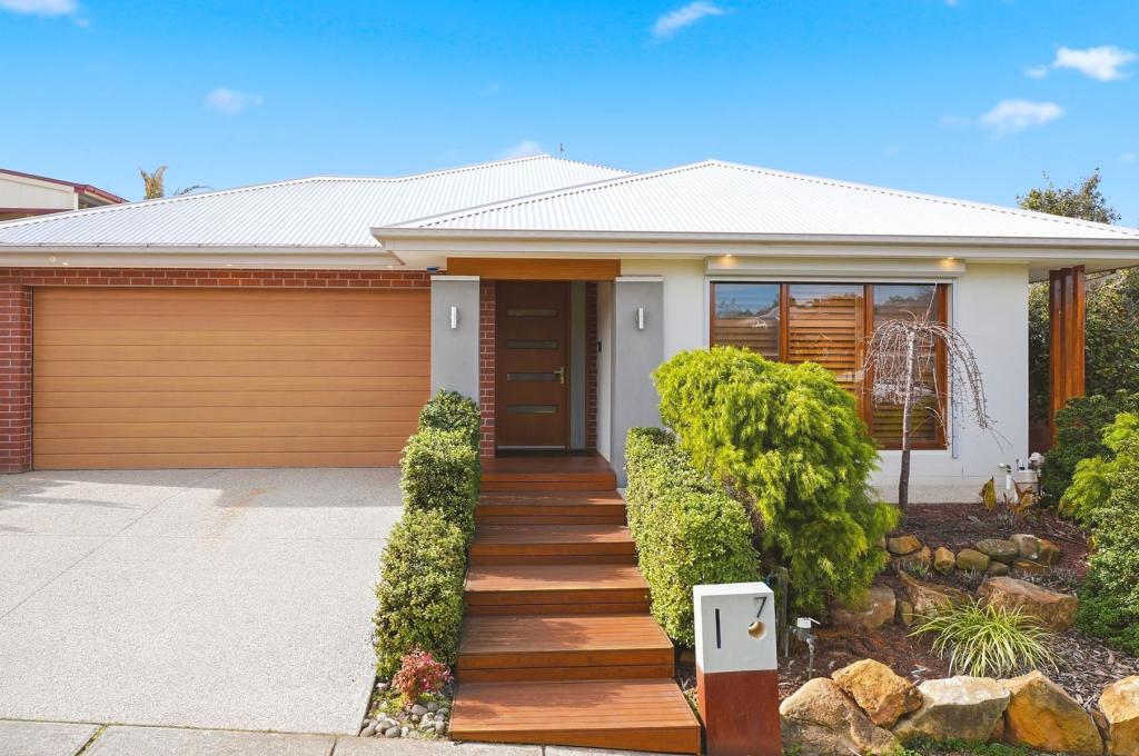 7 Younger St, Bacchus Marsh, VIC 3340