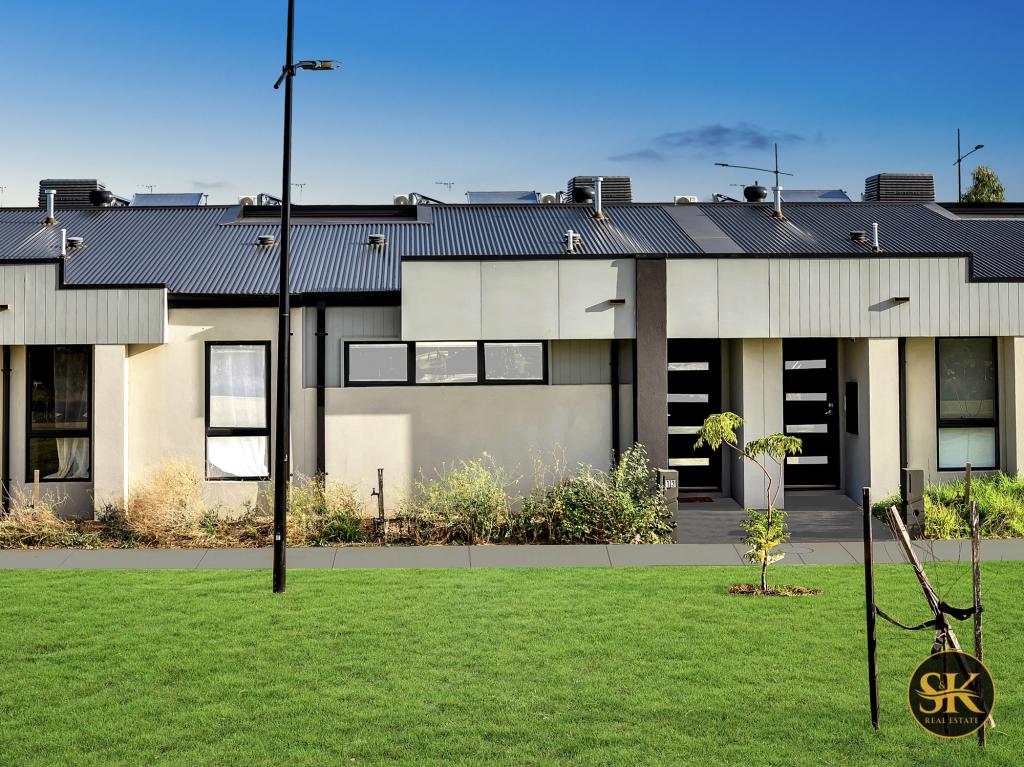 13 Bayview Walk, Thornhill Park, VIC 3335