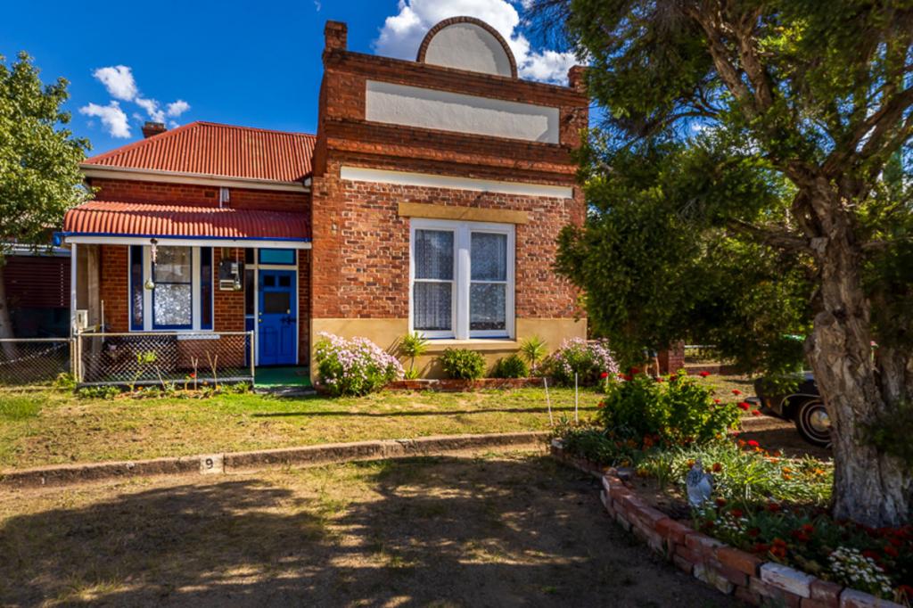 9 Lyne St, Henty, NSW 2658