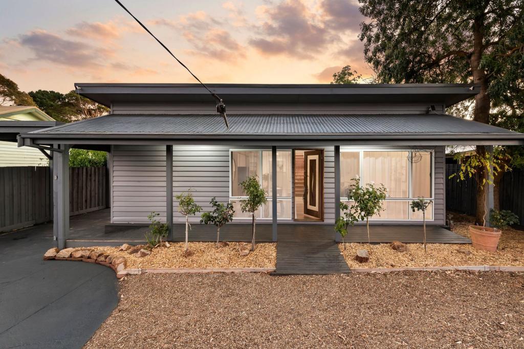 11 Bennett St, Bittern, VIC 3918