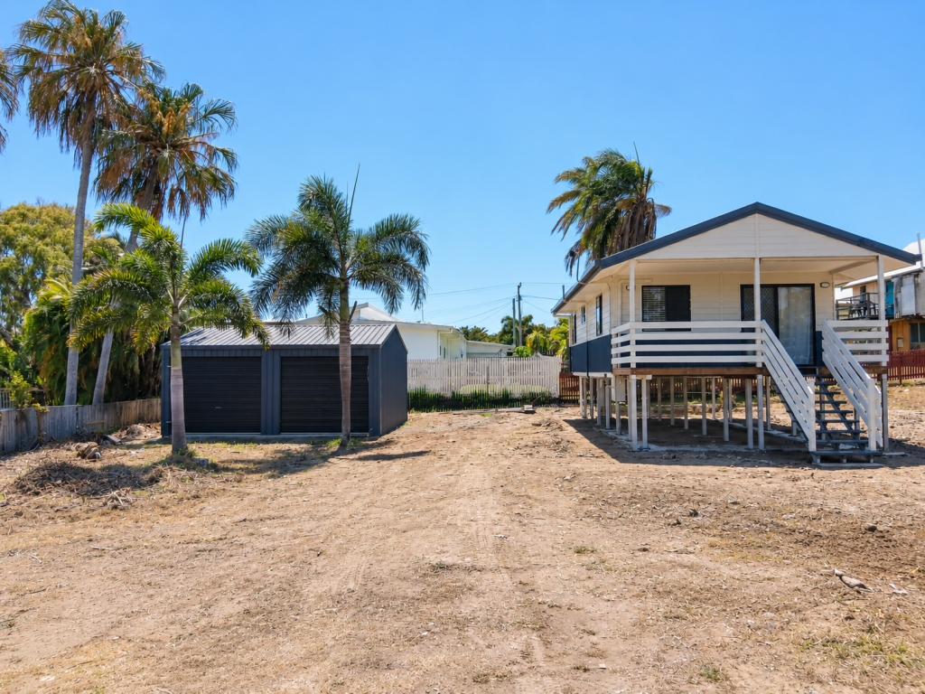 5 Causeway Esp, Causeway Lake, QLD 4703
