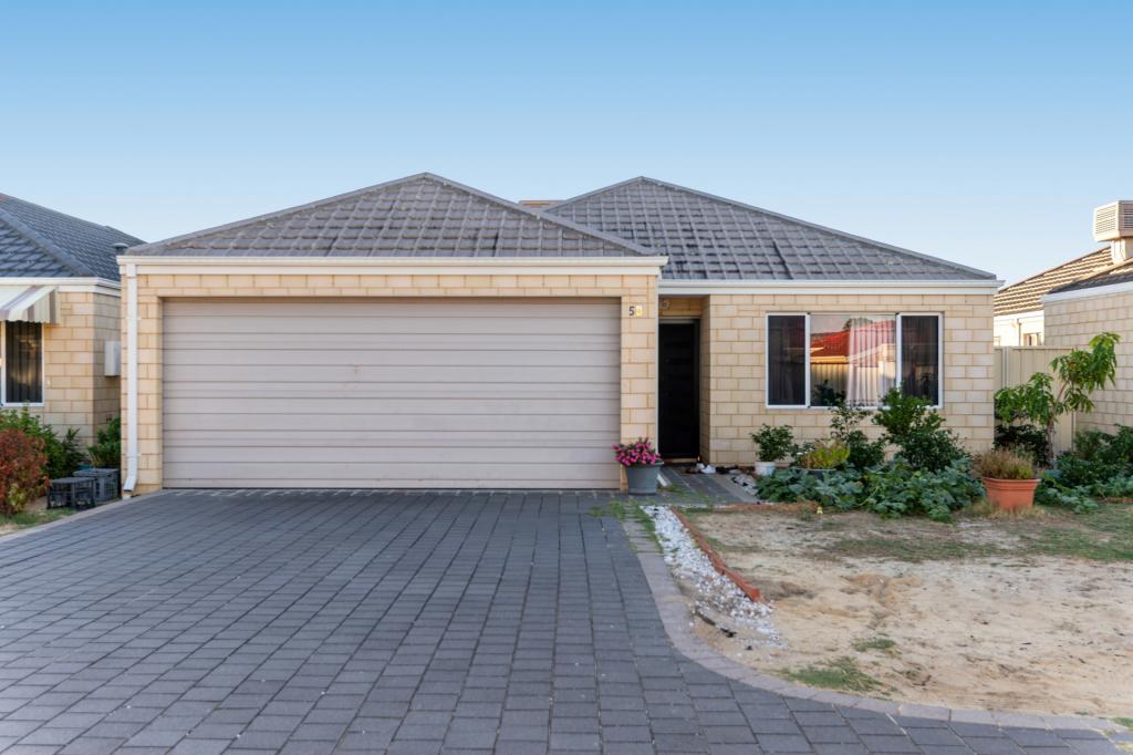 5b Gold Ct, Maddington, WA 6109