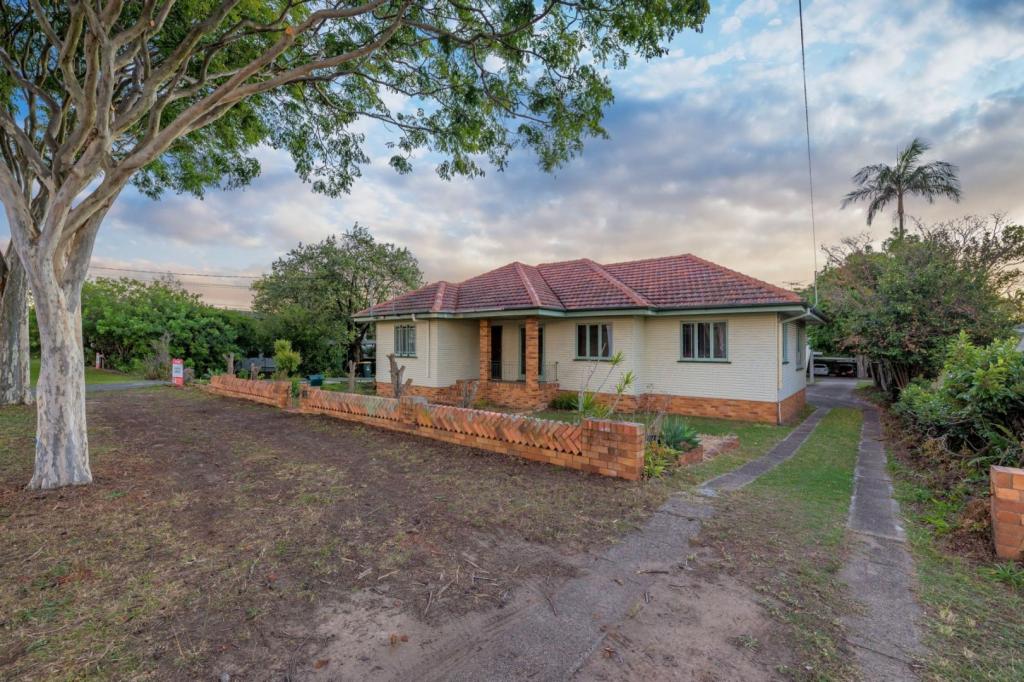 9a Clinton St, Coopers Plains, QLD 4108