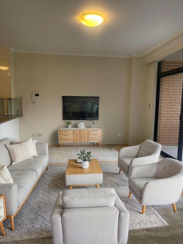 136/2 Dolphin Cl, Chiswick, NSW 2046