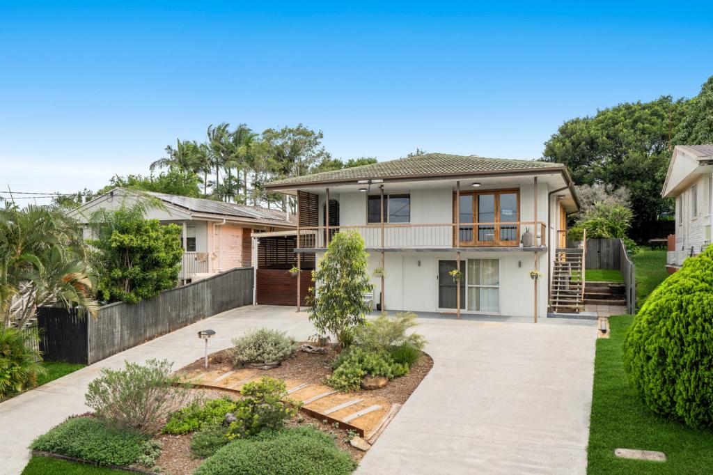 35 BERNAYS RD, WYNNUM WEST, QLD 4178