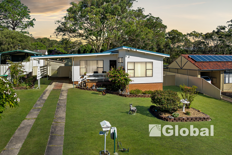 20 John St, Tingira Heights, NSW 2290