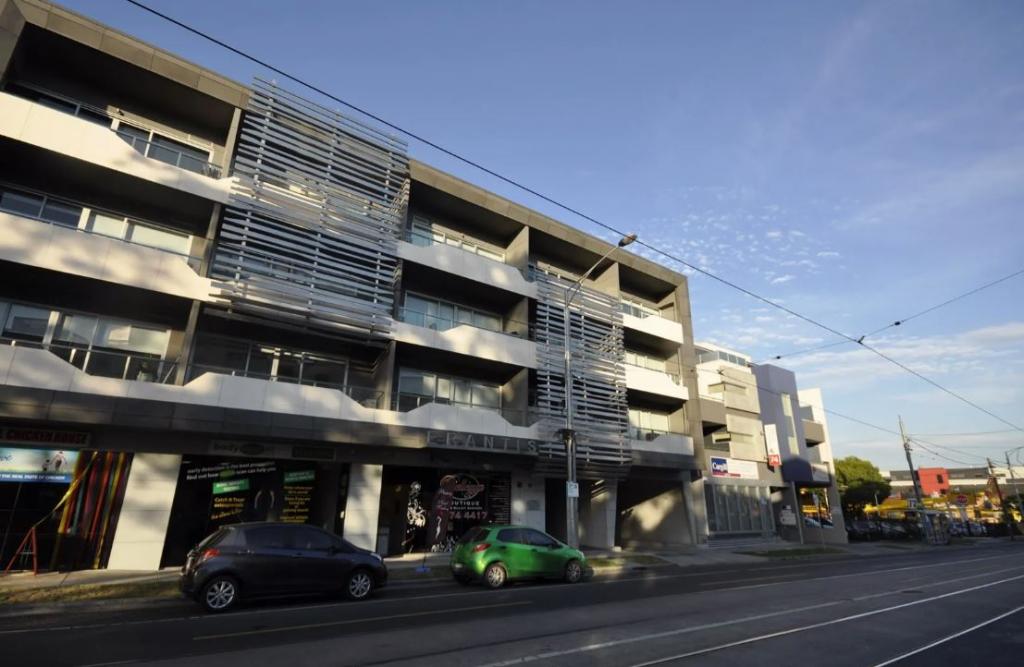 309/76 Keilor Rd, Essendon North, VIC 3041