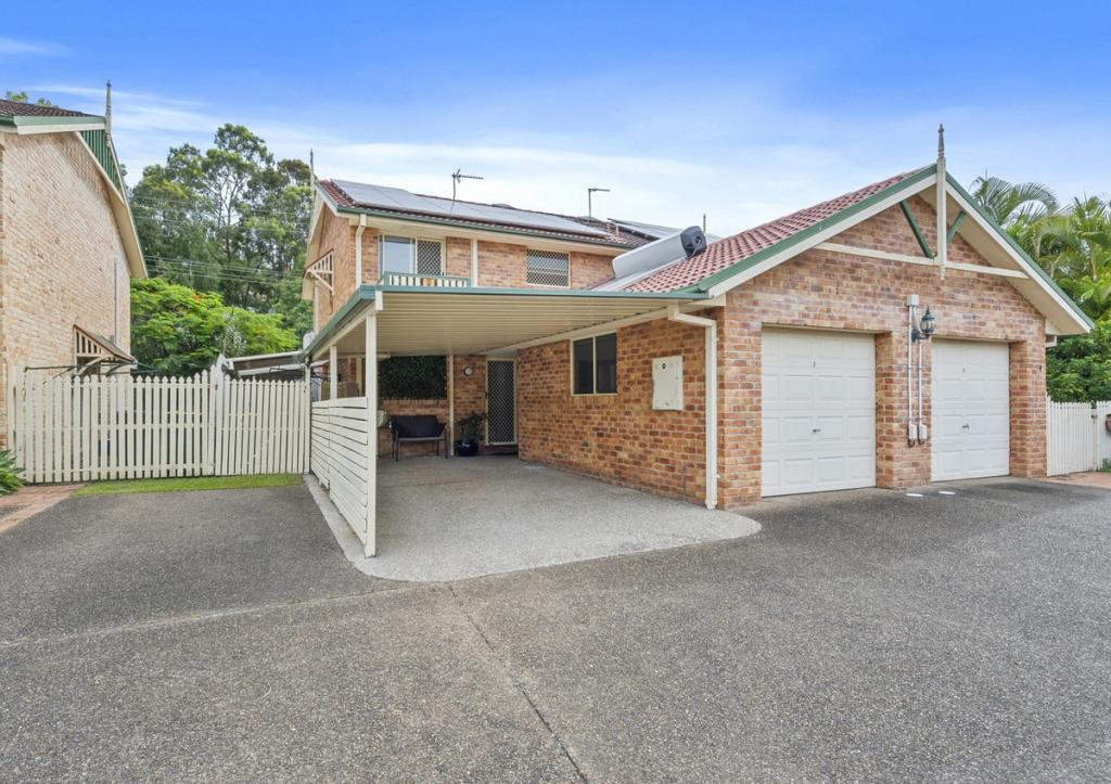 2/151 PAPPAS WAY, CARRARA, QLD 4211