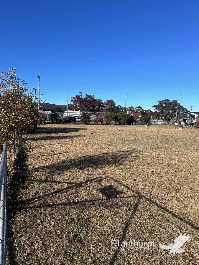 49-51 Rayleigh St, Wallangarra, QLD 4383