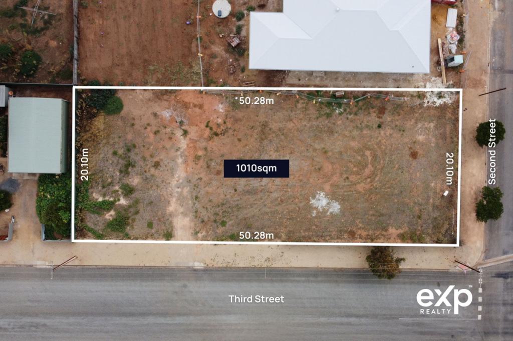 8 Second St, Owen, SA 5460