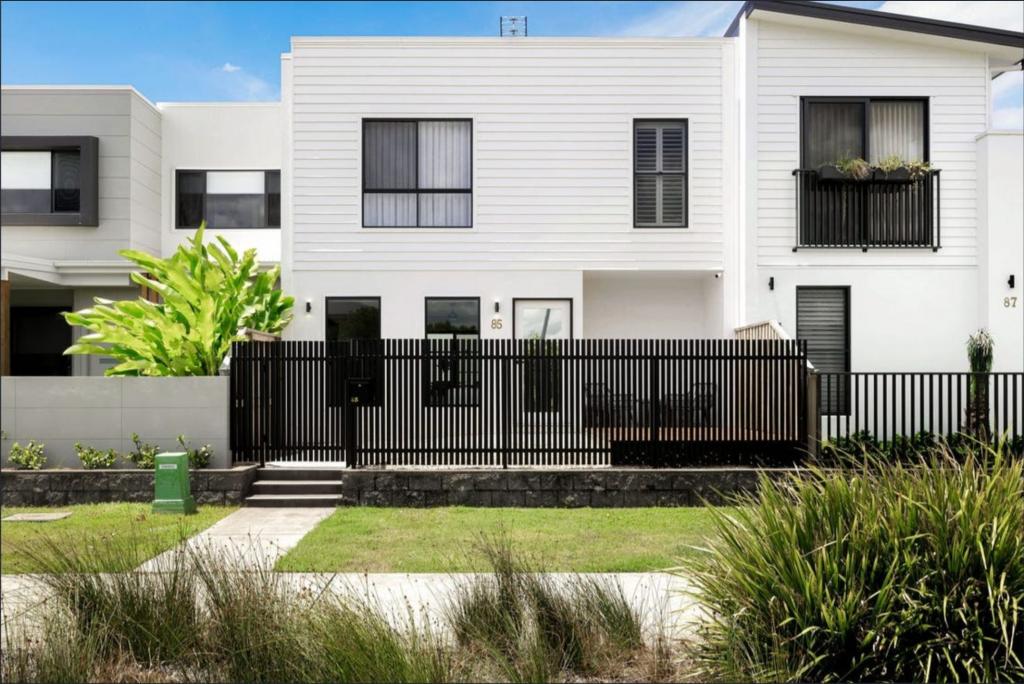 85 Sunrise Dr, Maroochydore, QLD 4558