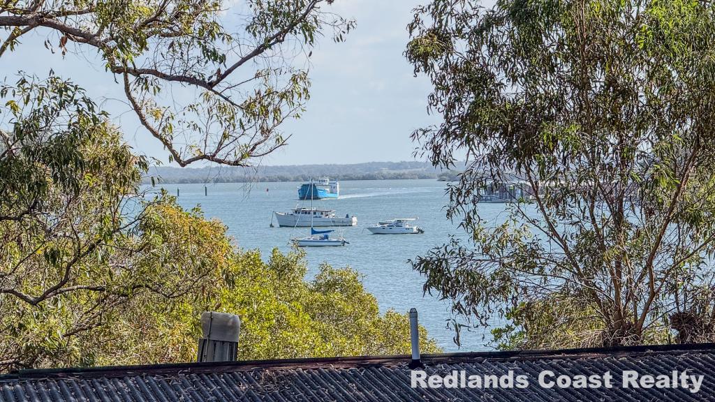 55 Crest Hvn, Lamb Island, QLD 4184