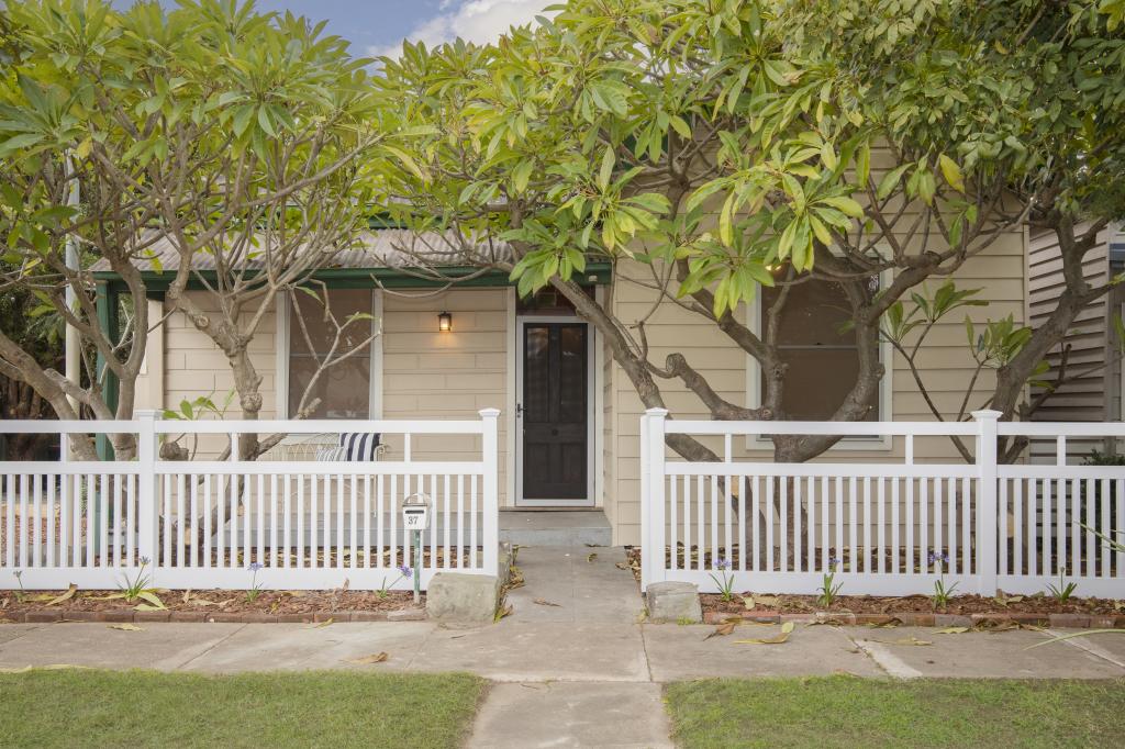 37 Girling St, Islington, NSW 2296