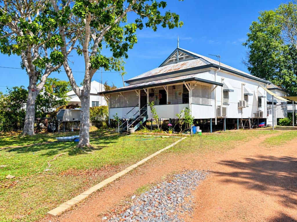26 Rutherford St, Charters Towers City, QLD 4820