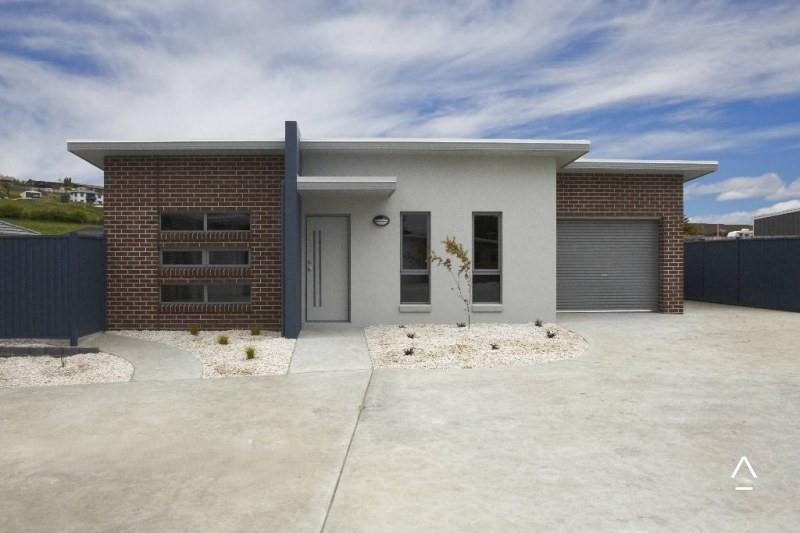 3/11 Eastfield Dr, Newnham, TAS 7248