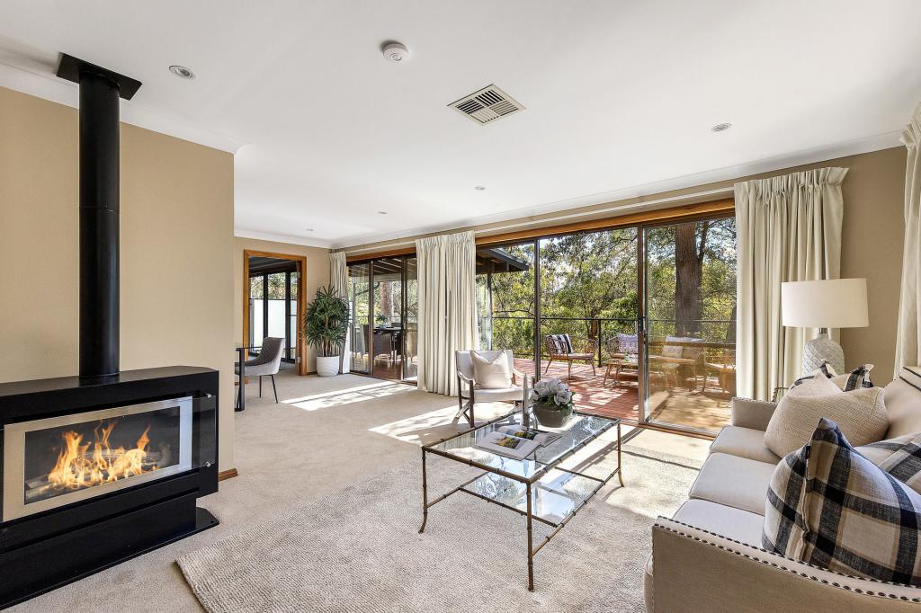 2 De Saxe Cl, Thornleigh, NSW 2120