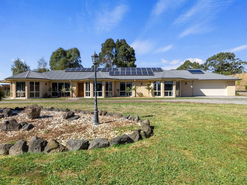 72 Kardella Rd, Korumburra, VIC 3950