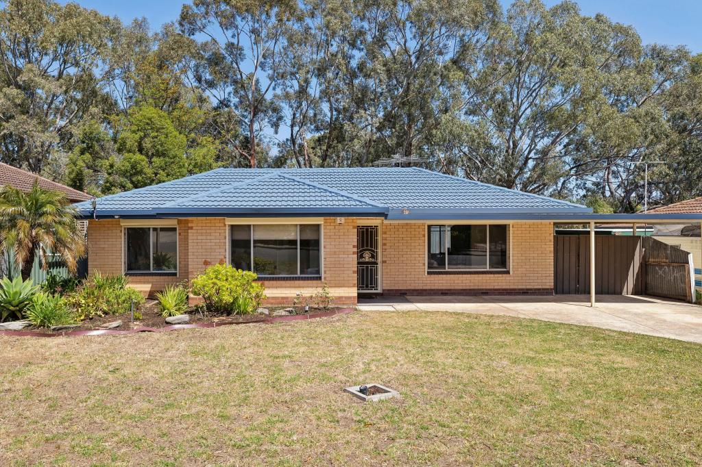 19 Arnold Dr, Hackham, SA 5163