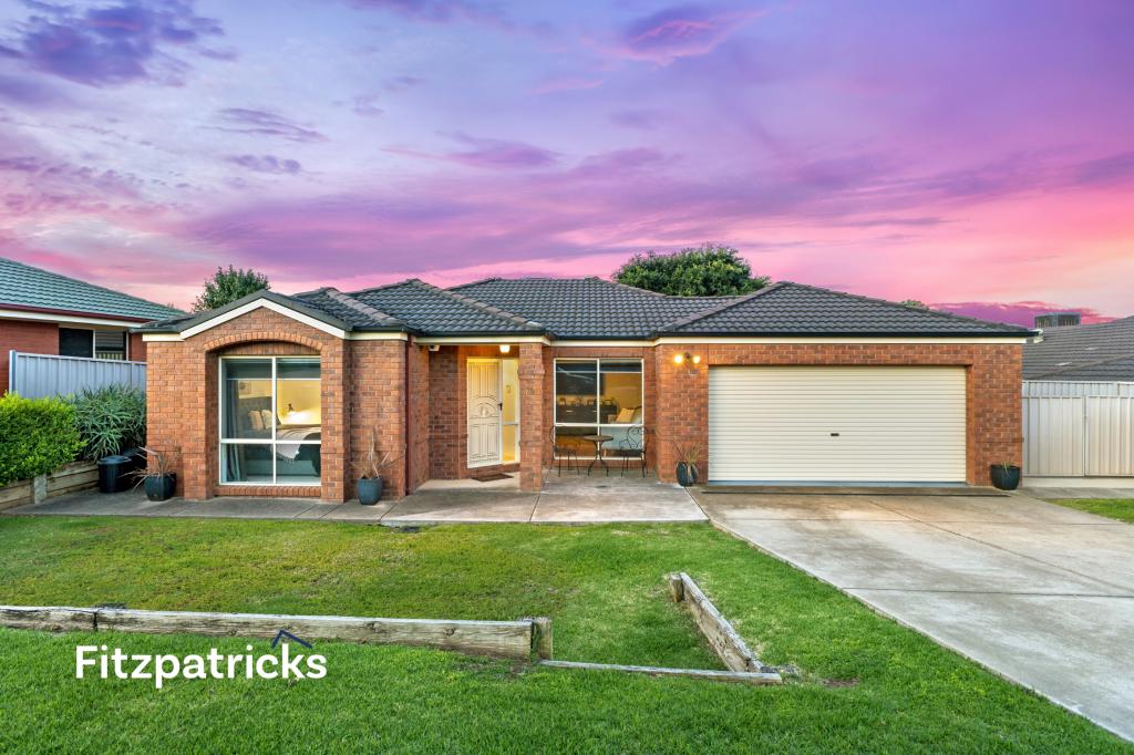 19 Dobell Pl, Lloyd, NSW 2650