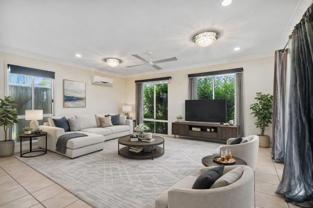 40 Tracey Cres, Varsity Lakes, QLD 4227