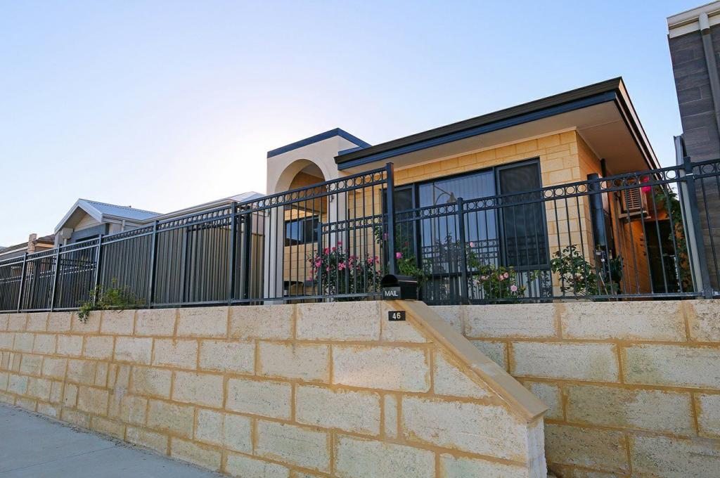 46 Jubilee Ave, Success, WA 6164