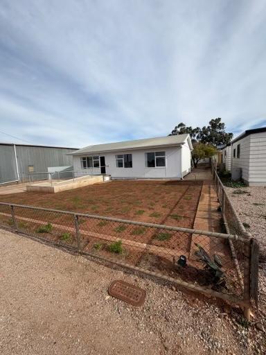 26 Henderson Ave, Cleve, SA 5640