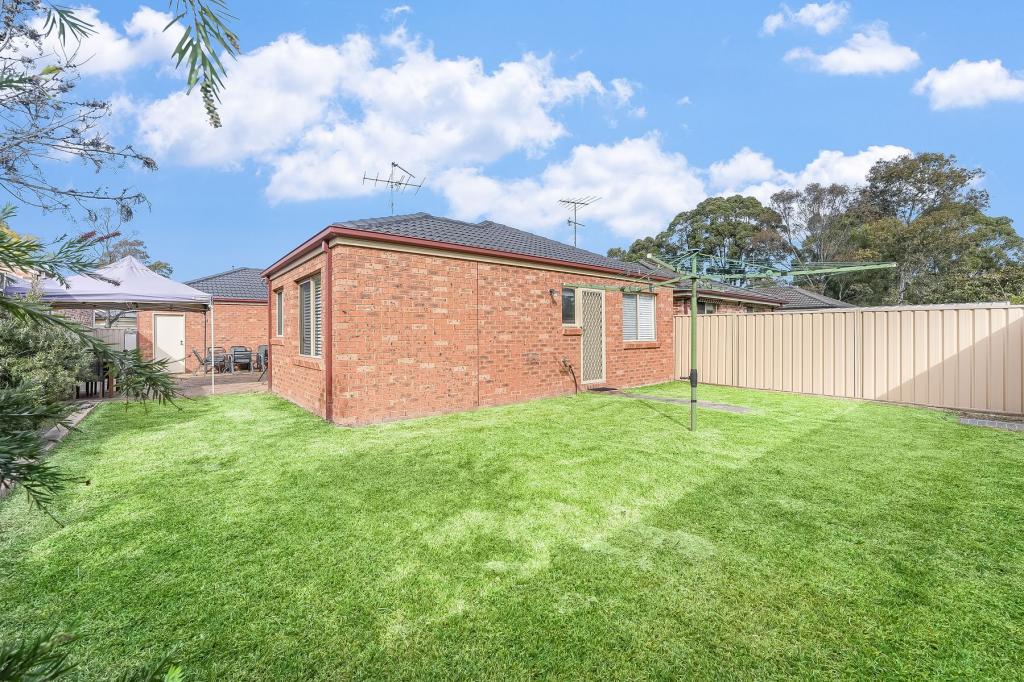 10 Patrick Pl, Currans Hill, NSW 2567