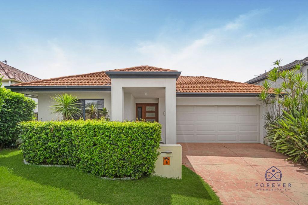 5 Nepean Ct, Varsity Lakes, QLD 4227