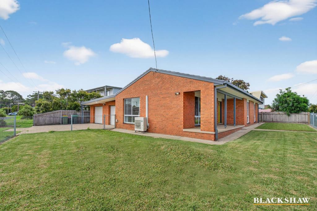 8 Barton Pde, Tomakin, NSW 2537