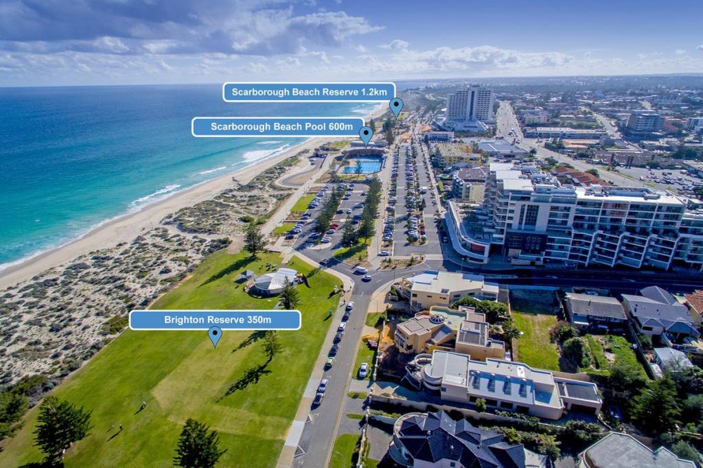 22/272 West Coast Hwy, Scarborough, WA 6019