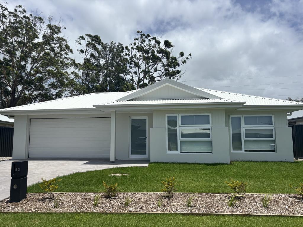 52 Mangrove View, Moonee Beach, NSW 2450