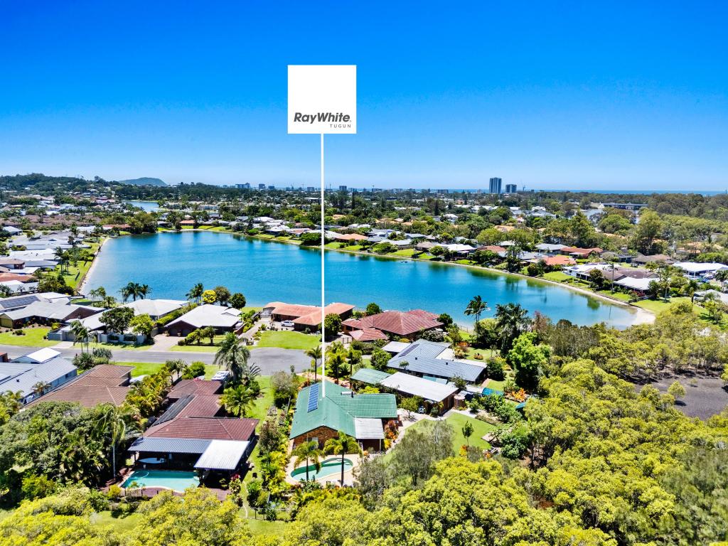 2 Cyclades Cres, Currumbin Waters, QLD 4223