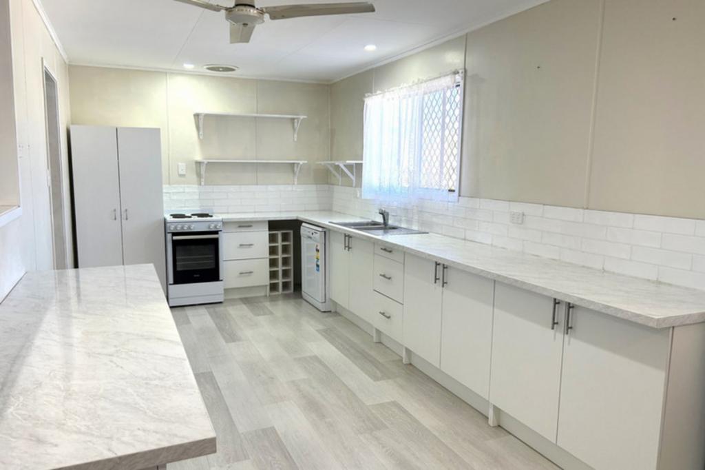 14 Singleton St, Dysart, QLD 4745