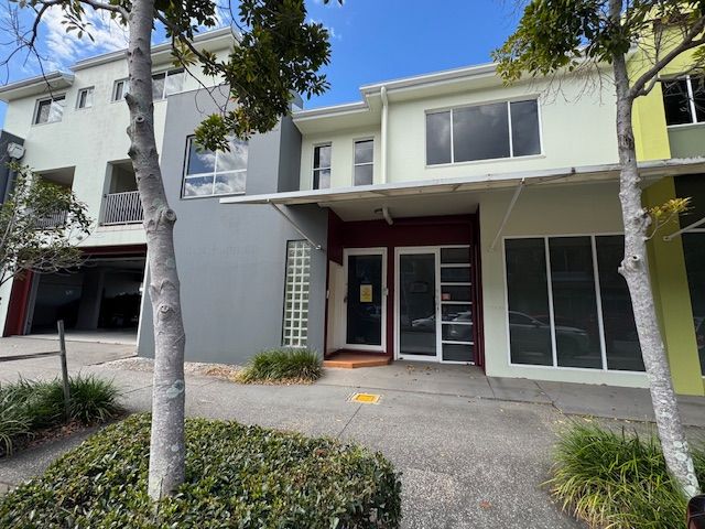 4/18 Lake St, Varsity Lakes, QLD 4227