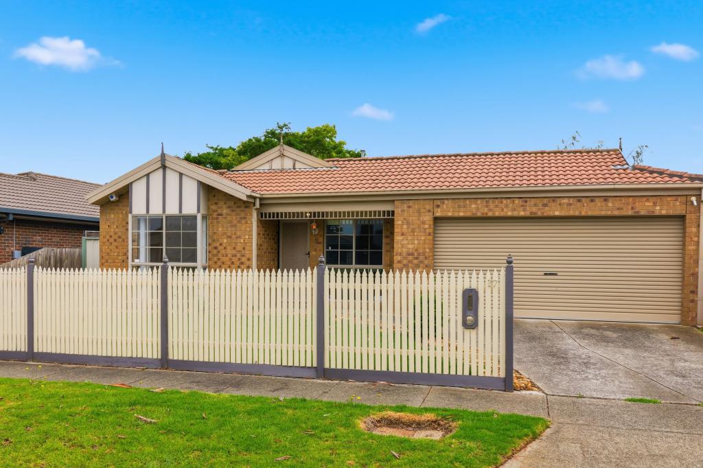 17 Kasem Dr, Werribee, VIC 3030