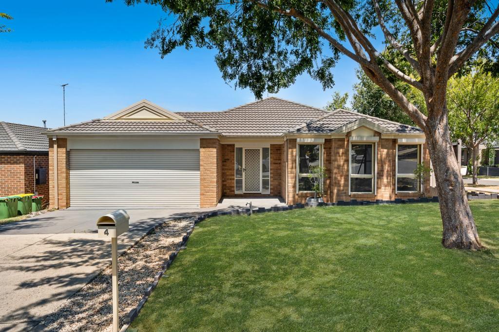 4 Tipperary Cct, Pakenham, VIC 3810