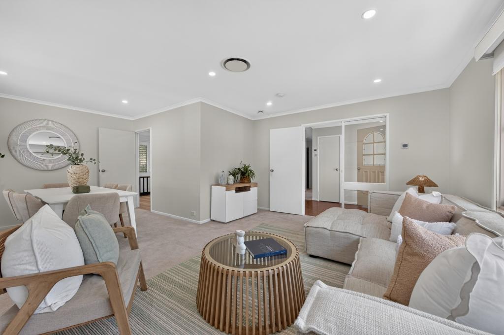 18 Mangrove Rd, Narara, NSW 2250
