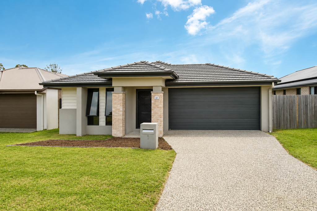 9 Mcgoldrick St, Flagstone, QLD 4280