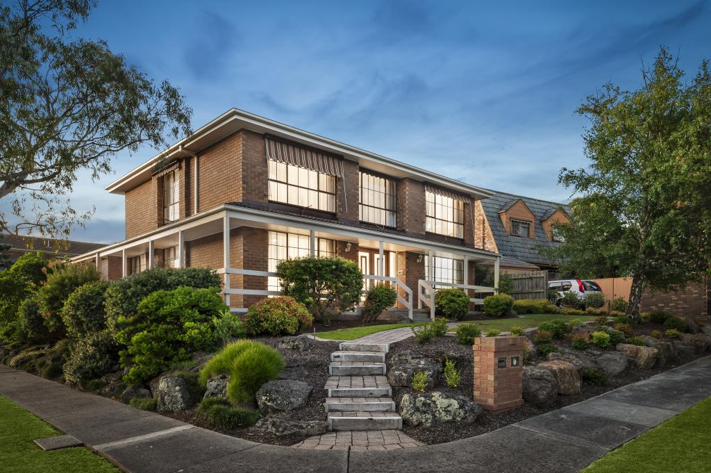 1 Charles Ct, Wantirna South, VIC 3152