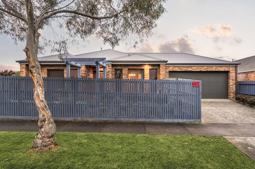 15 MILBORNE DR, OCEAN GROVE, VIC 3226