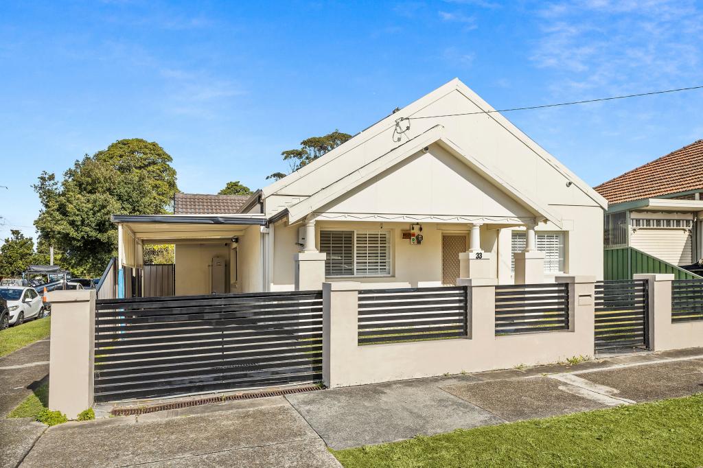 33 BEACH ST, KOGARAH, NSW 2217