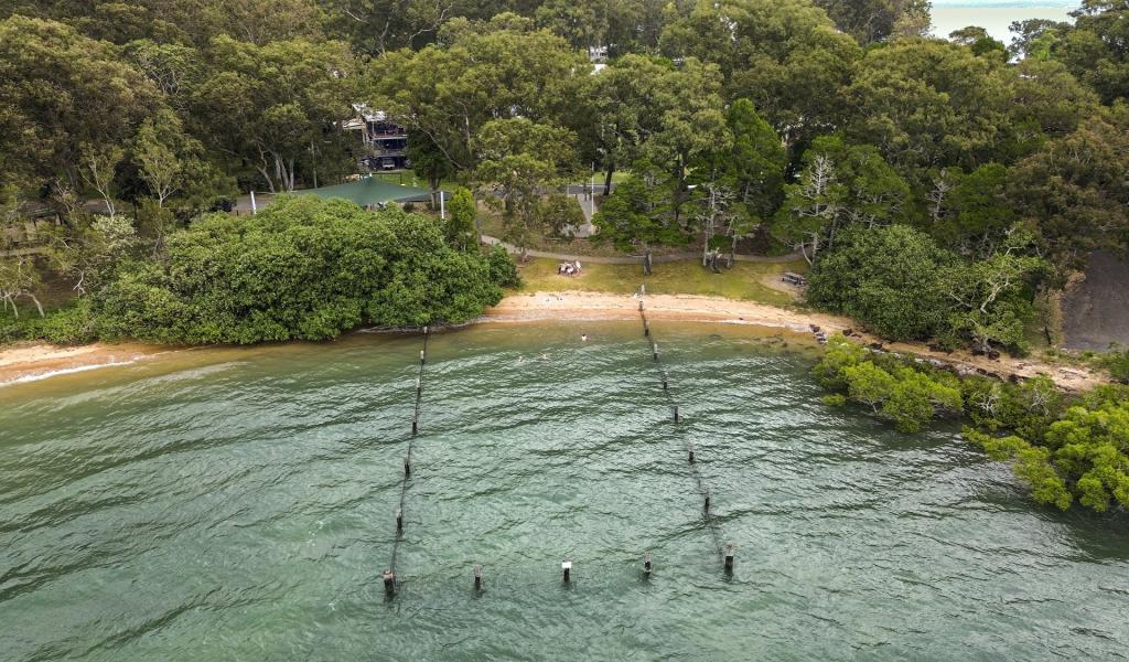 80-82 Coondooroopa Dr, Macleay Island, QLD 4184