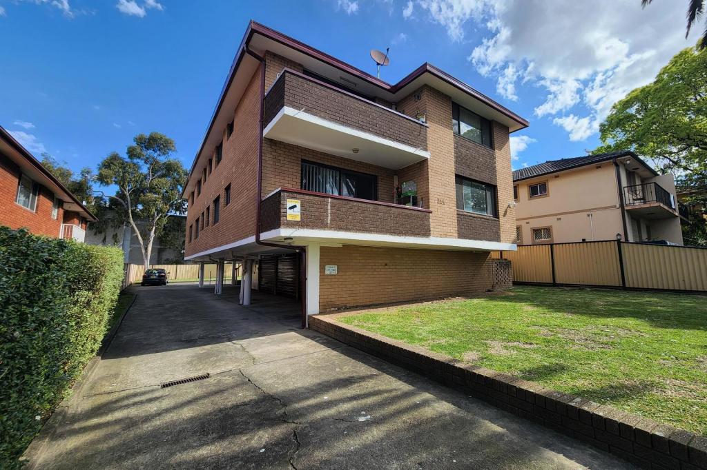 1/314 MERRYLANDS RD, MERRYLANDS, NSW 2160